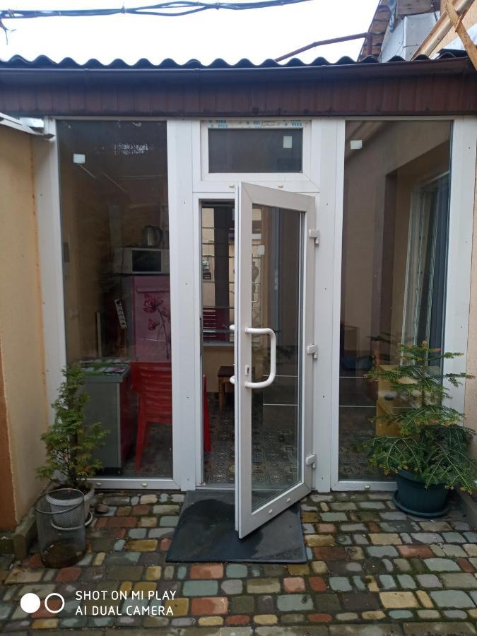 Privat Kharkov Aparthotel Kültér fotó